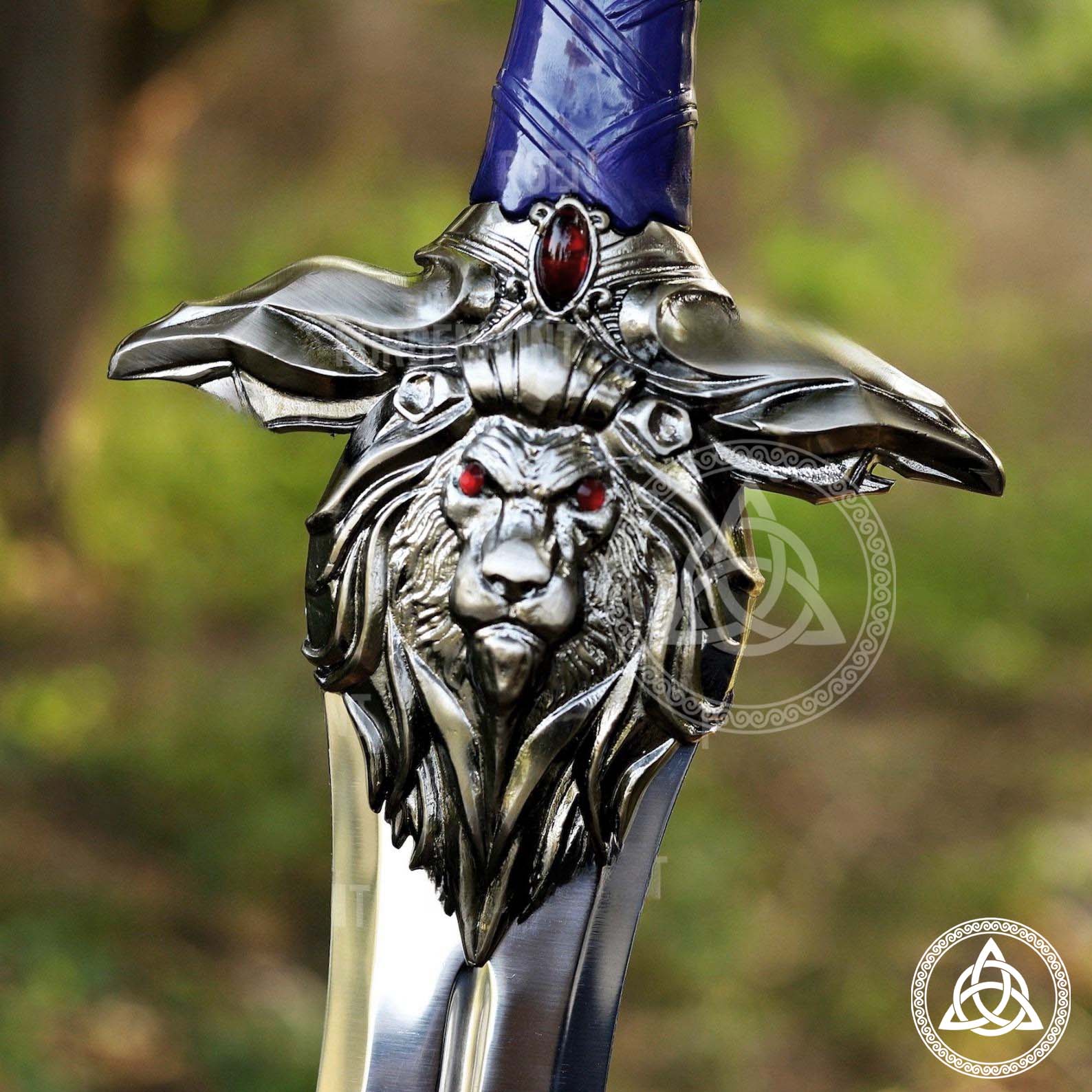 Handmade Warcraft Royal Guard Sword | Golden Lion Replica