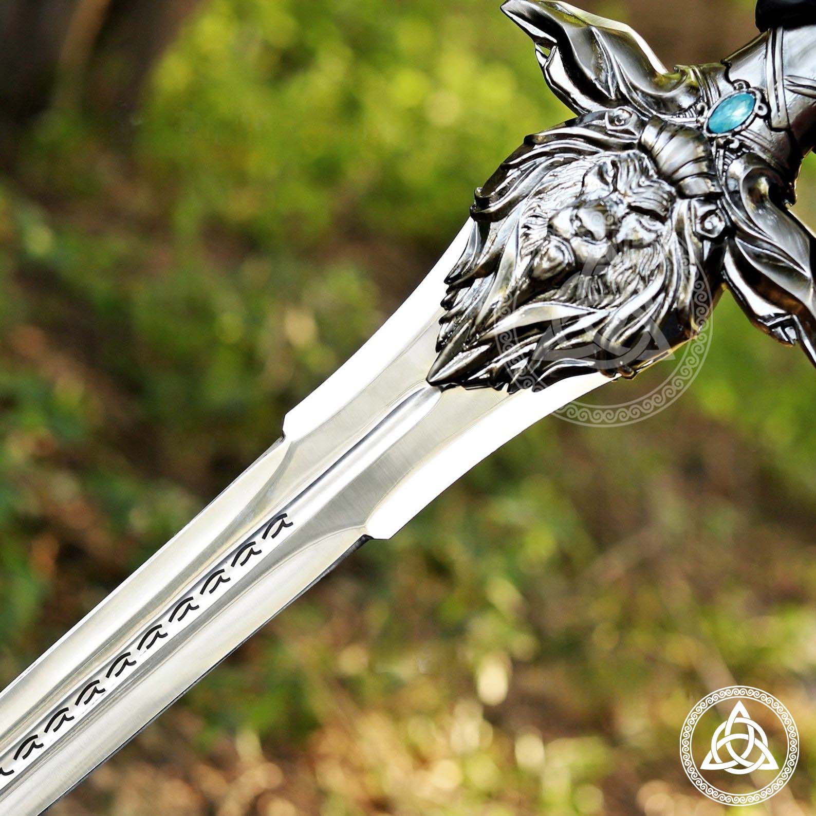 Handmade Warcraft Royal Guard Sword | Golden Lion Replica