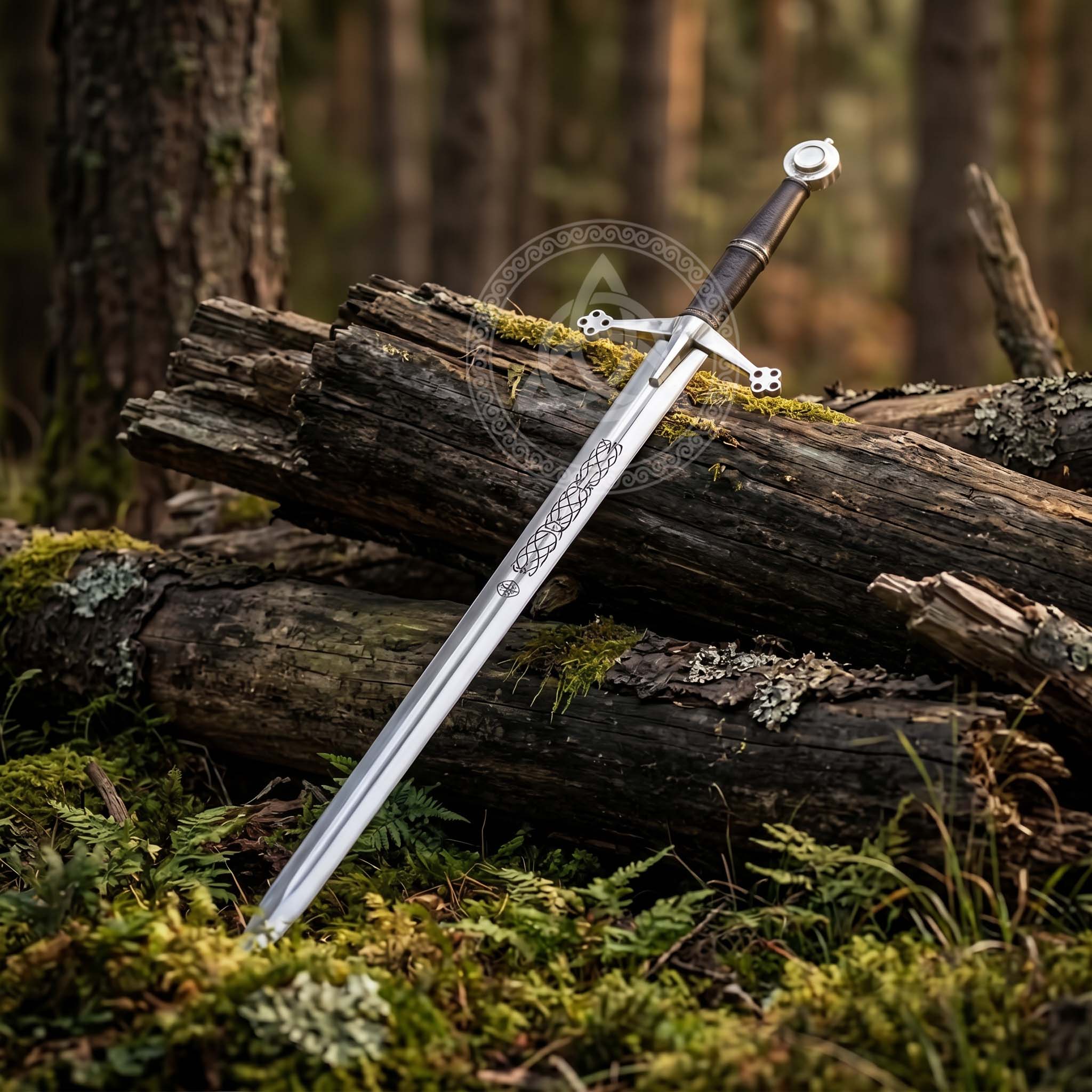 Scottish Claymore Sword with Celtic Engraved Blade | Medieval Replica