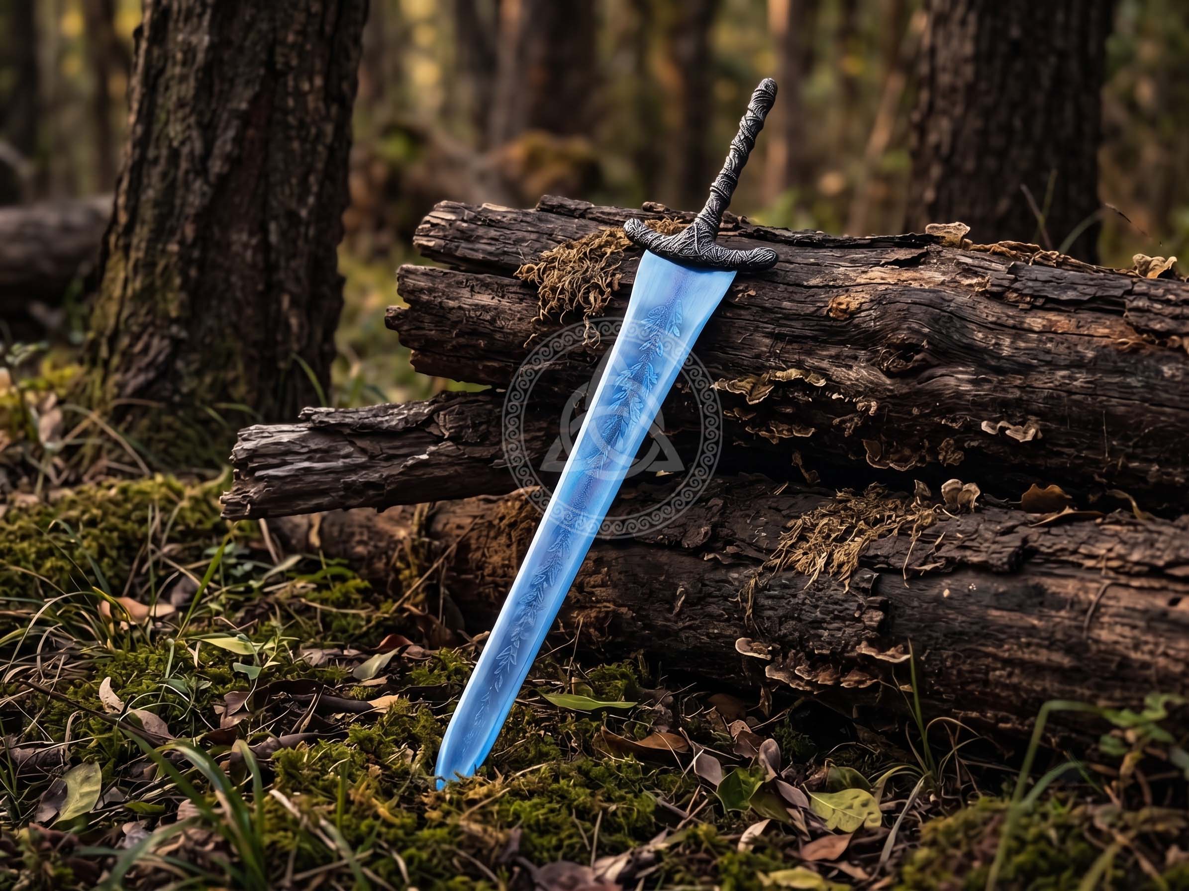 Dark Moon Sword Replica – Metal Dark Souls Cosplay Collectible Blade