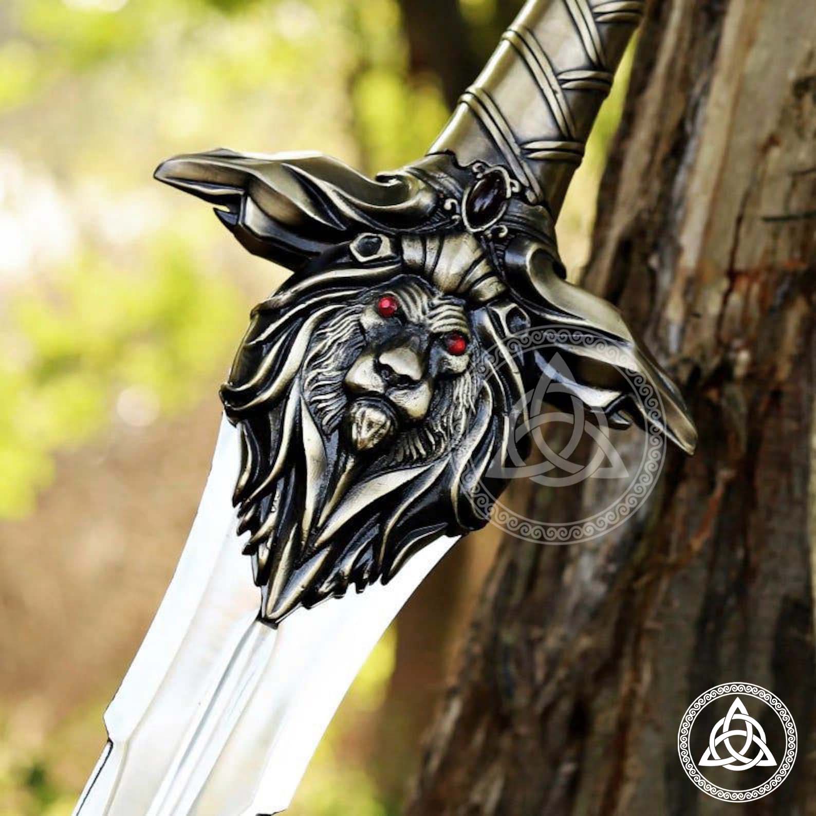 Handmade Warcraft Royal Guard Sword | Golden Lion Replica