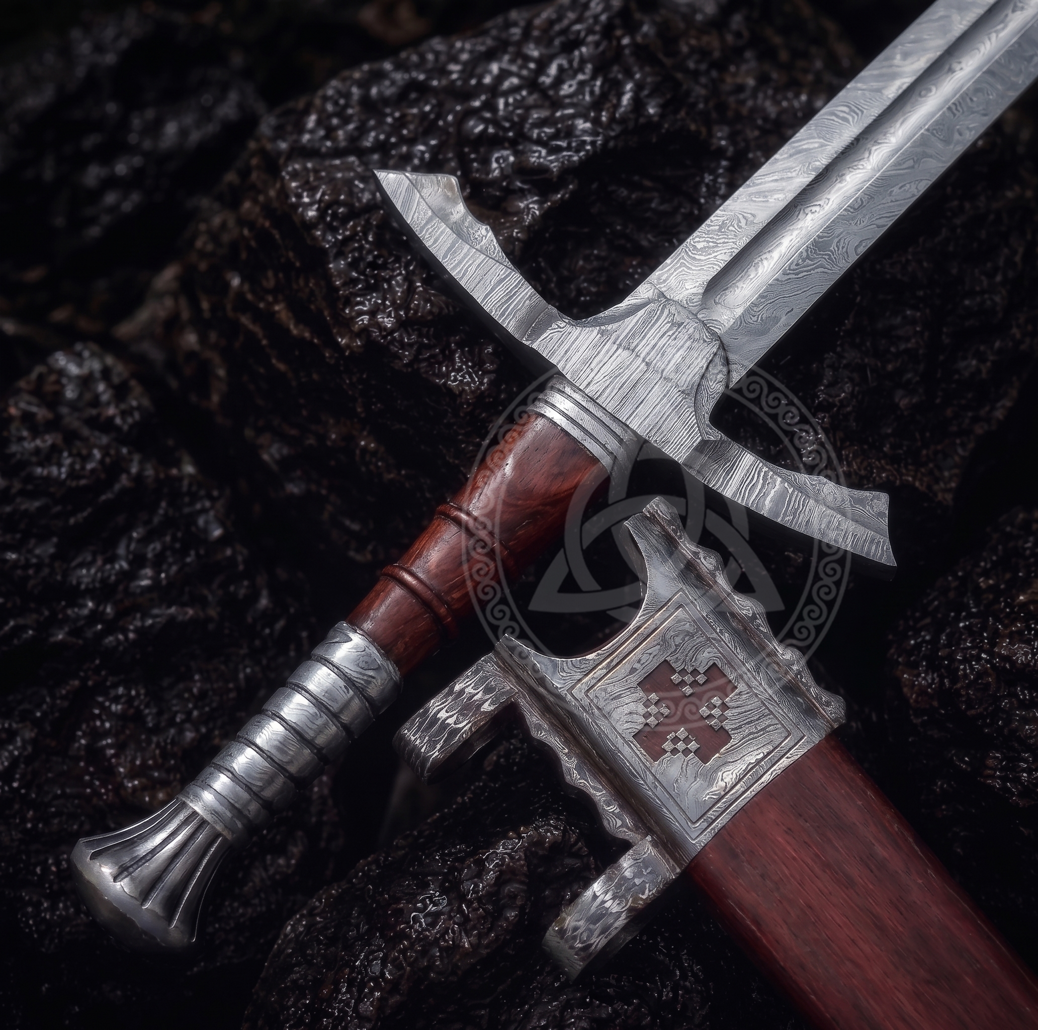 Custom Handmade Damascus Steel Medieval Sword & Scabbard