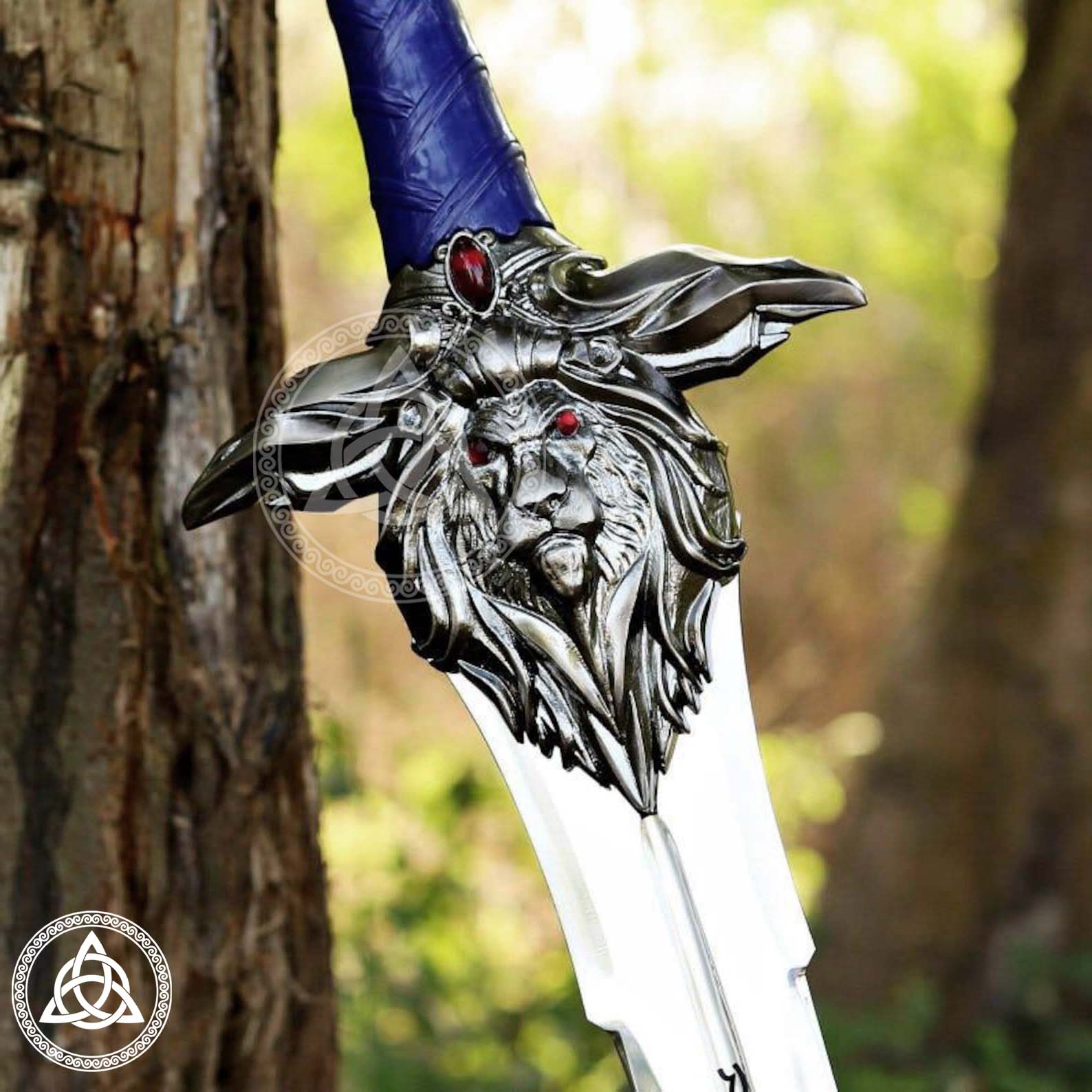 Handmade Warcraft Royal Guard Sword | Golden Lion Replica