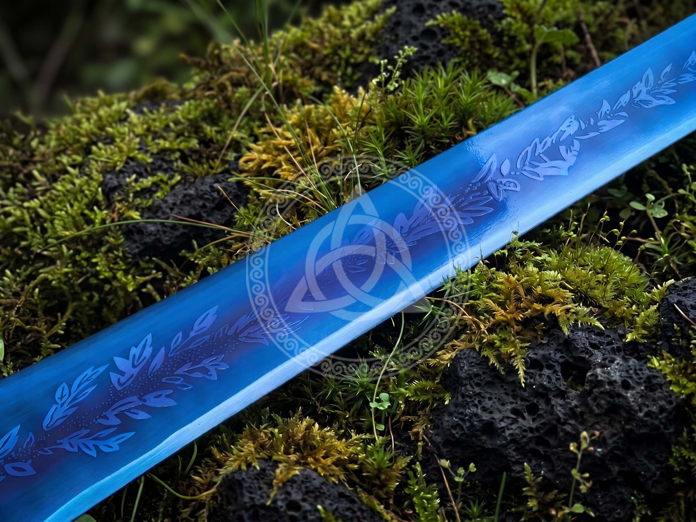 Dark Moon Sword Replica – Metal Dark Souls Cosplay Collectible Blade