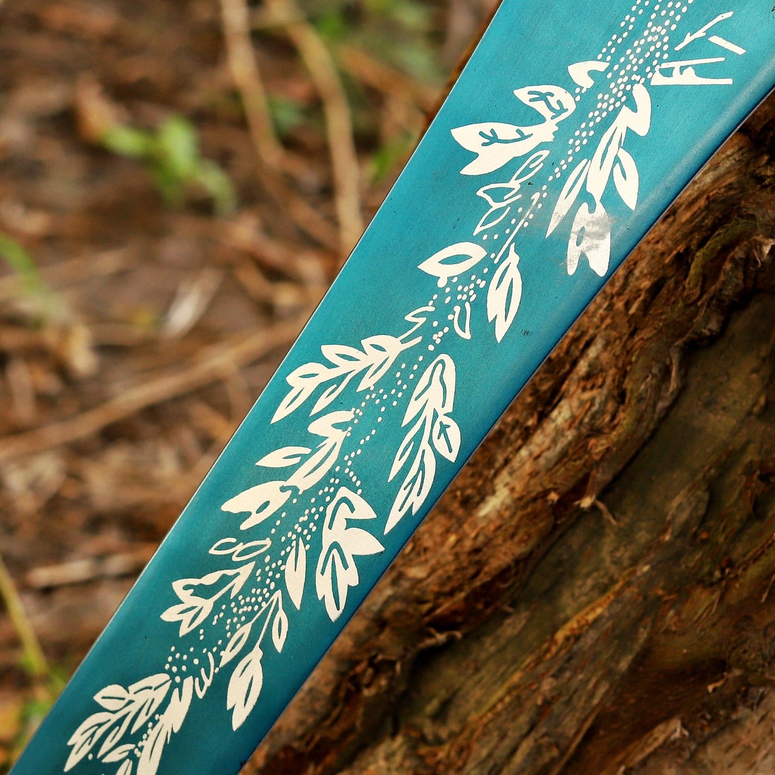 42-Inch Dark Moon Greatsword – Fantasy Cosplay Sword Replica