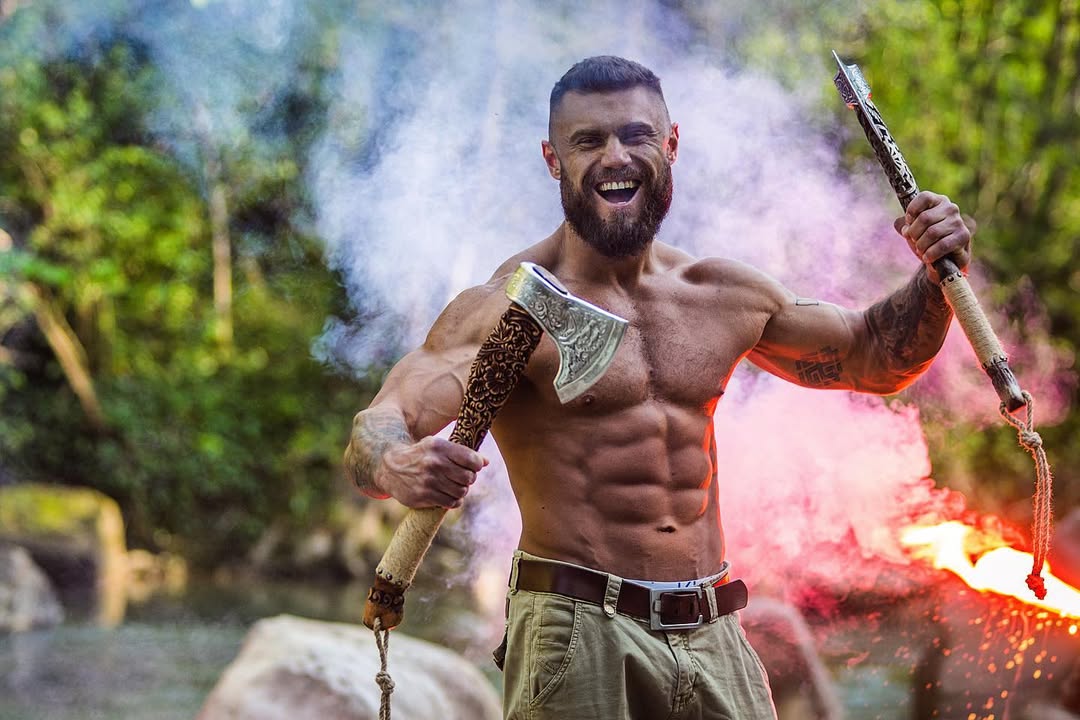 Viking Axes – Ragnar Armoury