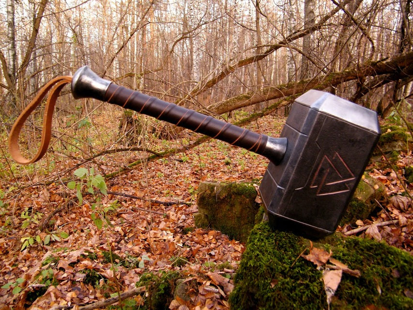 Authentic Mjolnir War Hammer – Functional Metal Thor’s Hammer Valknut Symbol Hammer RA-99