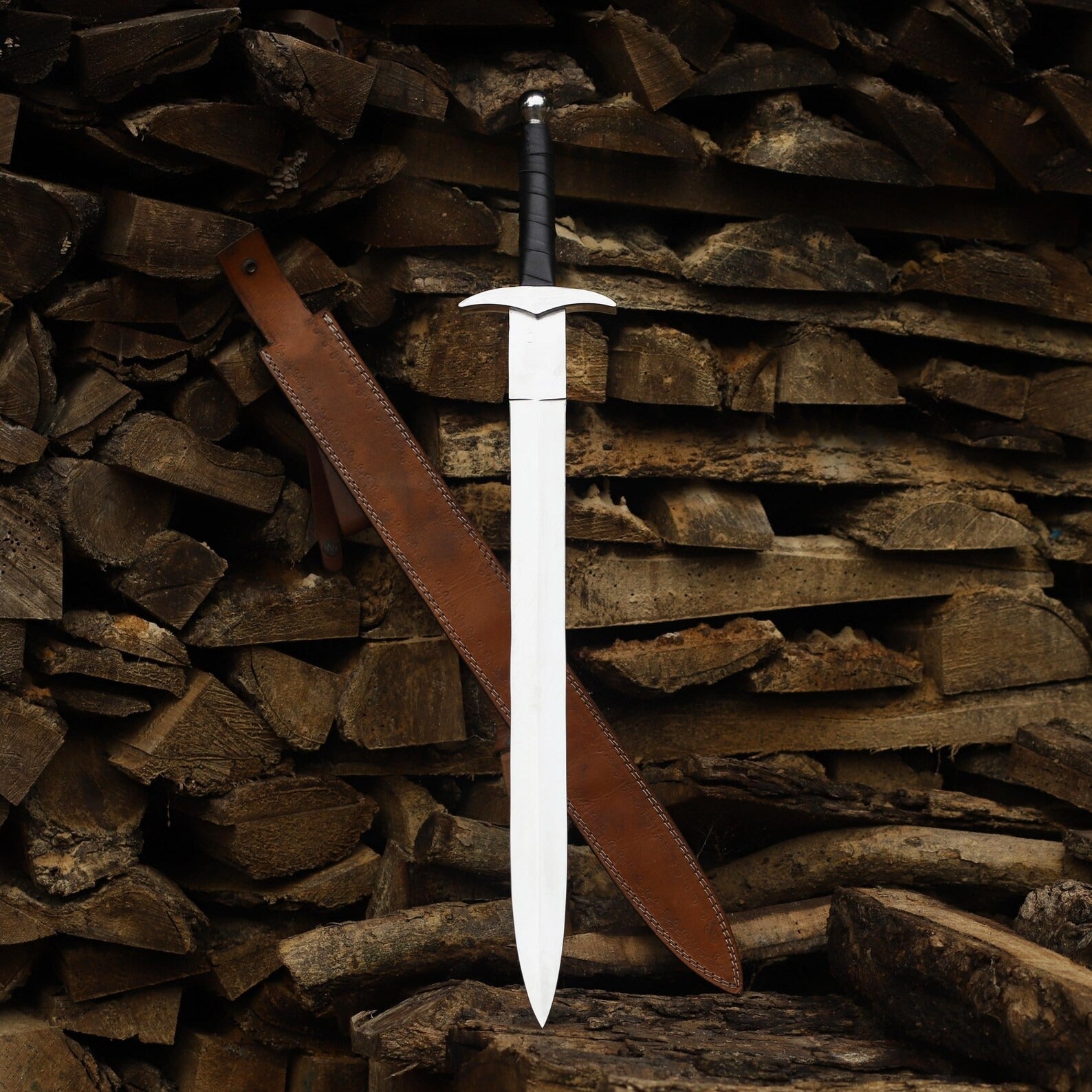 Handmade D2 Steel Viking Sword – Handmade Carbon Steel Blade with Sheath