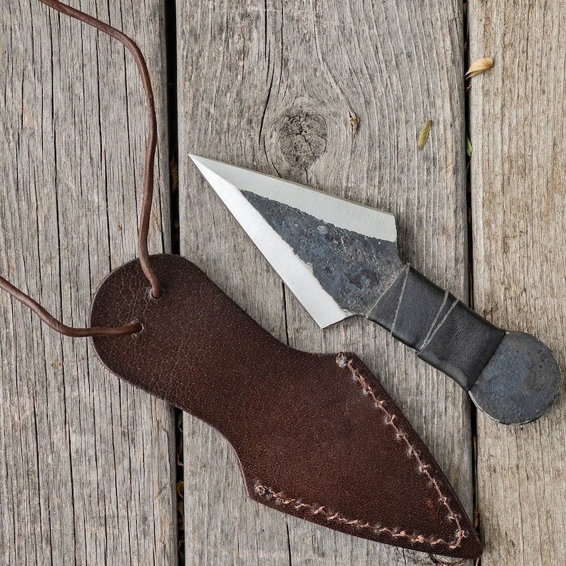 RA-187 Stars Oversee Neck Knife Forged High Carbon Steel Medieval Inspired Compact Throwing Knife Dagger Necklace With Leather Sheath - Ragnar Armoury