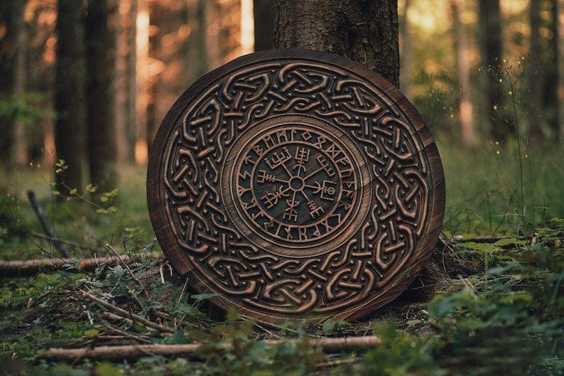 RA-56 Hand carved Birch Viking Shield with Nordic Vegvisir Symbol Shield, 24"inches, Gift For Him, Gift For Men, Christmas Gift, Groomsmen Gift, Easter Gift - Ragnar Armoury